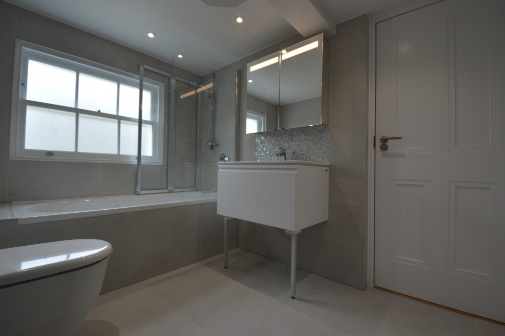 NW3 BATH[2]